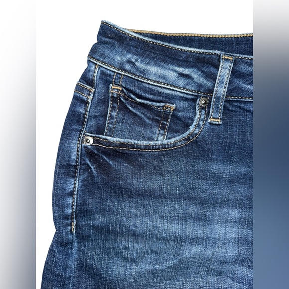 Silver Jeans Mid Rise Boyfriend Shorts women’s Sz 27 4.5” cuffed - Picture 5 of 12